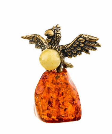 Фигурка из латуни с янтарем Птица Попугай маленький 3,5 см. арт.  559