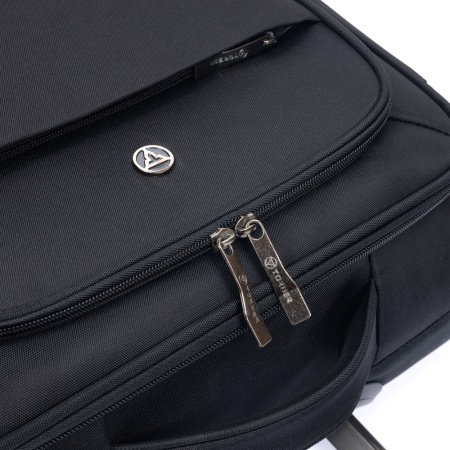 Чемодан большой Brosno TORBER T1901L-Black 