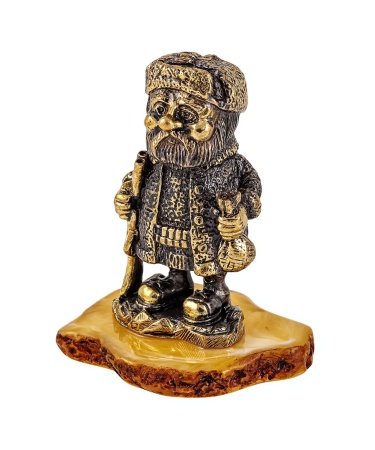 Фигурка из латуни с янтарем Охотник с ружьем 45х60 мм. арт.1997