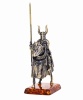 Фигурка из латуни с янтарем рыцарь на коне с копьём 65х118 мм. арт. 604