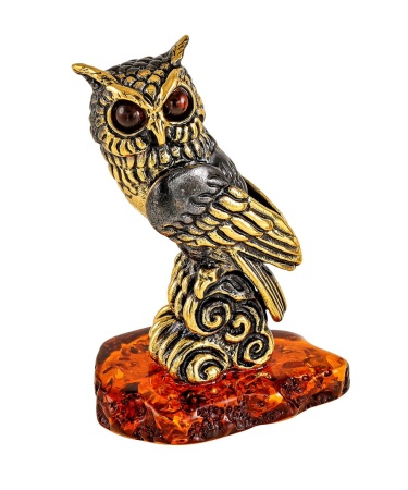 Фигурка из латуни с янтарем Птица Филин пернатый 40х55 мм. арт. 2361