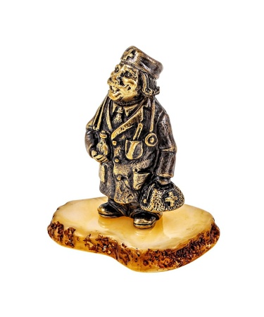 Фигурка из латуни с янтарем Доктор Педиатр 40х50 мм. арт. 1949