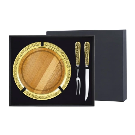 Набор для мяса "Лось": вилка, доска, нож, поднос латунный с чернением  Артикул:  КМ9730406 