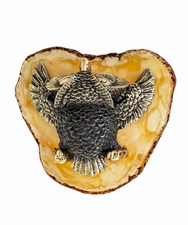 Фигурка из латуни с янтарем Птица Сова лежащая 85х45 мм. арт. 1352