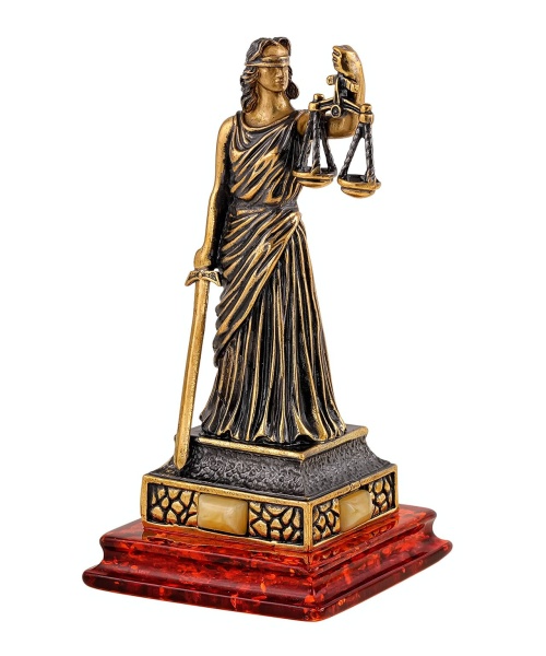 Фигурка из латуни с янтарем Богиня Правосудия 55х115 мм. арт. 2258