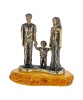 Фигурка из латуни с янтарем парочка Семья Счастье 50х50 мм. арт. 2728