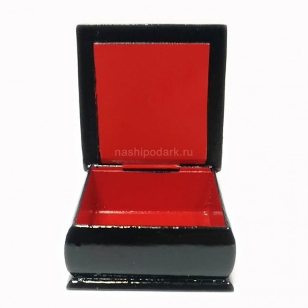 Шкатулка в стиле Палех "Цветы" 6х6см арт. 1118097 