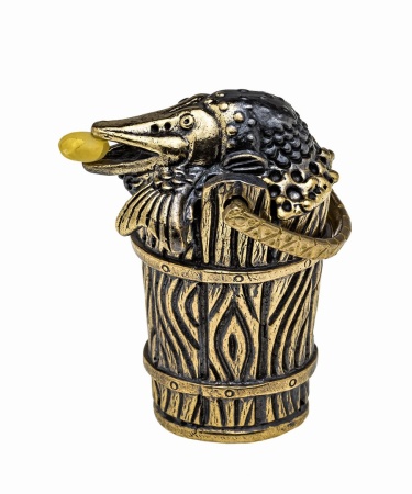 Фигурка из латуни Наперсток Щука в ведре 30х45 мм. арт. 1052 Фигурка из латуни Наперсток Щука в ведре 30х45 мм. арт. 1052
