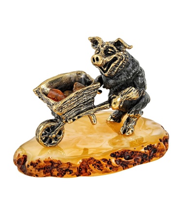 Фигурка из латуни с янтарем Поросенок Золотоискатель 55х45 мм. арт. 2075