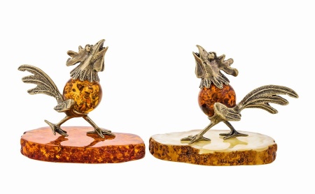 Фигурка из латуни с янтарем Птица Петух 43х46 мм. арт. 134