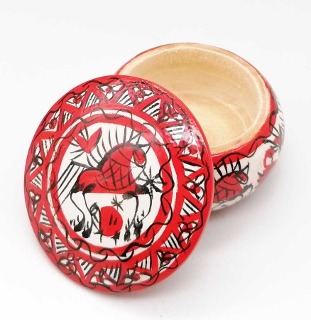 Мезенская роспись "Шкатулка на белом" 4х3 см арт. 767677204